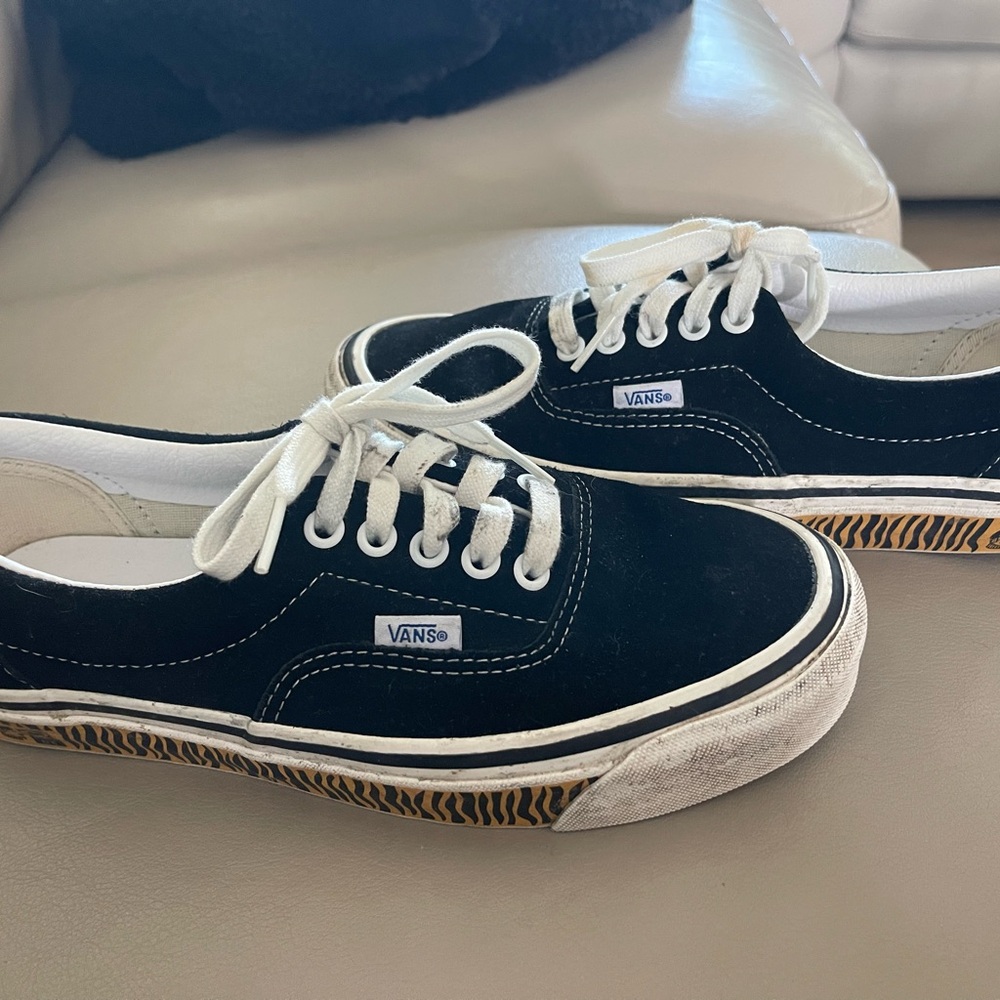 Vans Black and White Classic Sneakers, women’s 8.5